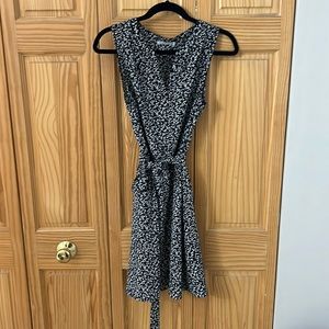 Staccato dress, black w/ white flowers, Size S